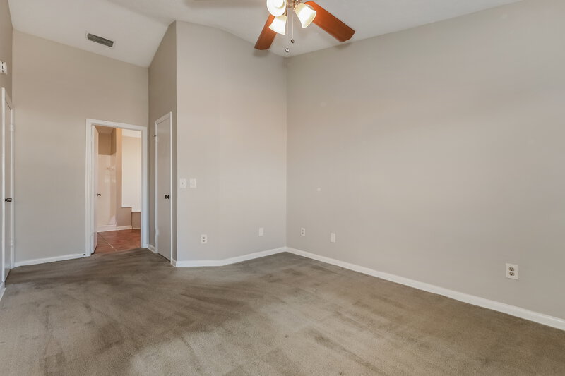 2,080/Mo, 1012 Cameo Crest Lane Valrico, FL 33596 Main Bedroom View 2