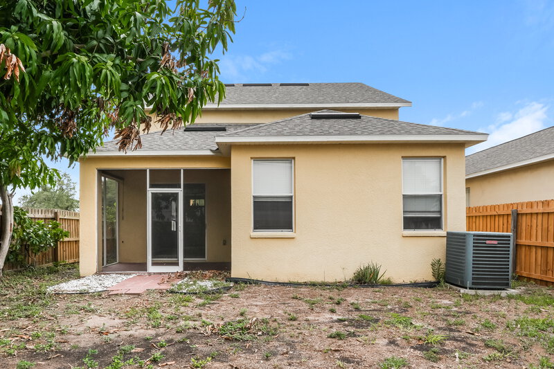 2,280/Mo, 8574 Deer Chase Drive Riverview, FL 33578 Rear View