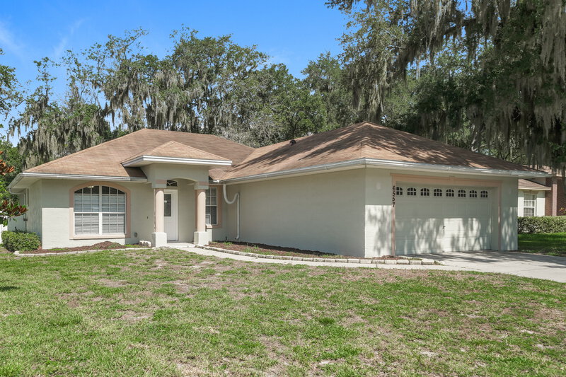 2,005/Mo, 6557 Shepherd Oaks Road Lakeland, FL 33811 Front View