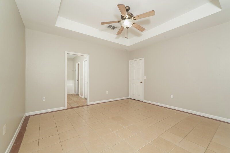 2,005/Mo, 6557 Shepherd Oaks Road Lakeland, FL 33811 Main Bedroom View 2