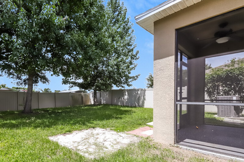 2,355/Mo, 10525 Summer Azure Dr. Riverview, FL 33578 Rear View 2