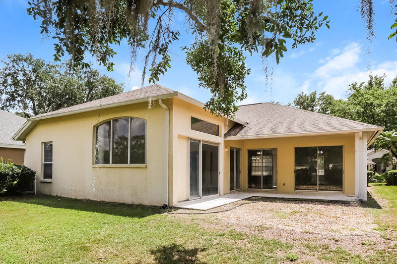 2,615/Mo, 5430 Twin Creeks Drive Valrico, FL 33596 Rear View