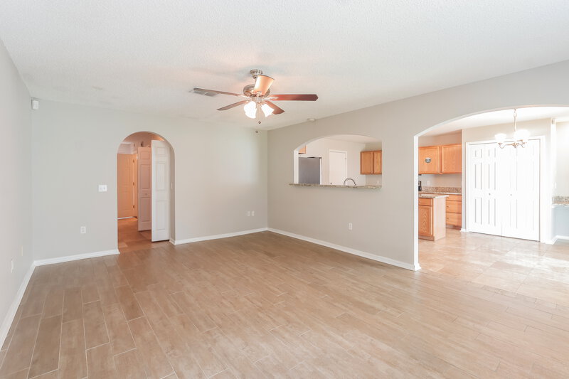 2,320/Mo, 30314 Pongo Way Wesley Chapel, FL 33545 Living Room View 2