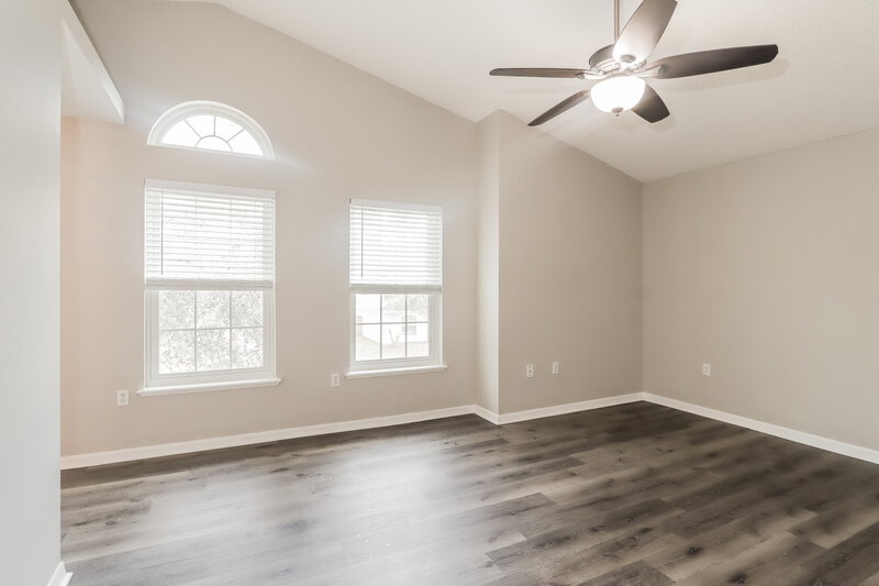 2,320/Mo, 30314 Pongo Way Wesley Chapel, FL 33545 Main Bedroom View 2