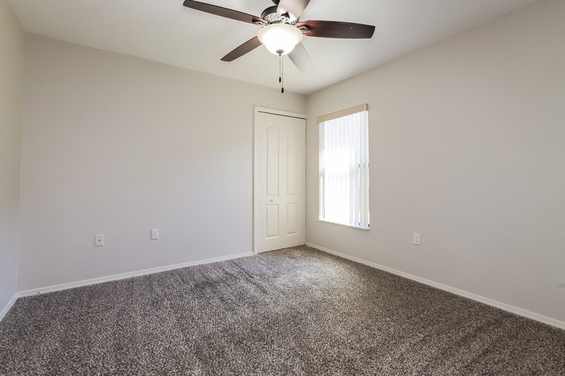 1,950/Mo, 5760 Woodruff Way Lakeland, FL 33812 Bedroom View 2