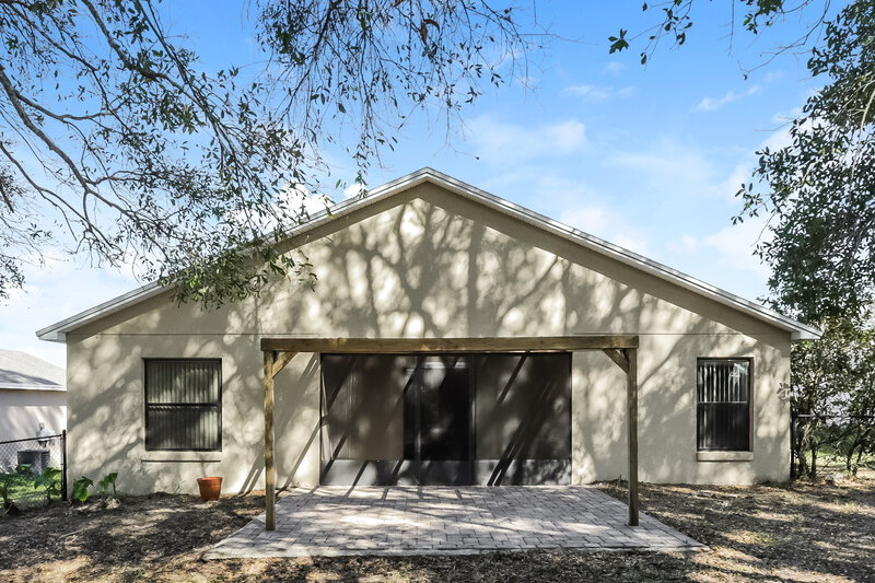 1,950/Mo, 5760 Woodruff Way Lakeland, FL 33812 Rear View