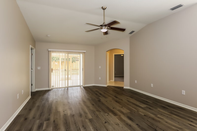 2,465/Mo, 10806 Windbury Way Riverview, FL 33569 Living Room View 2