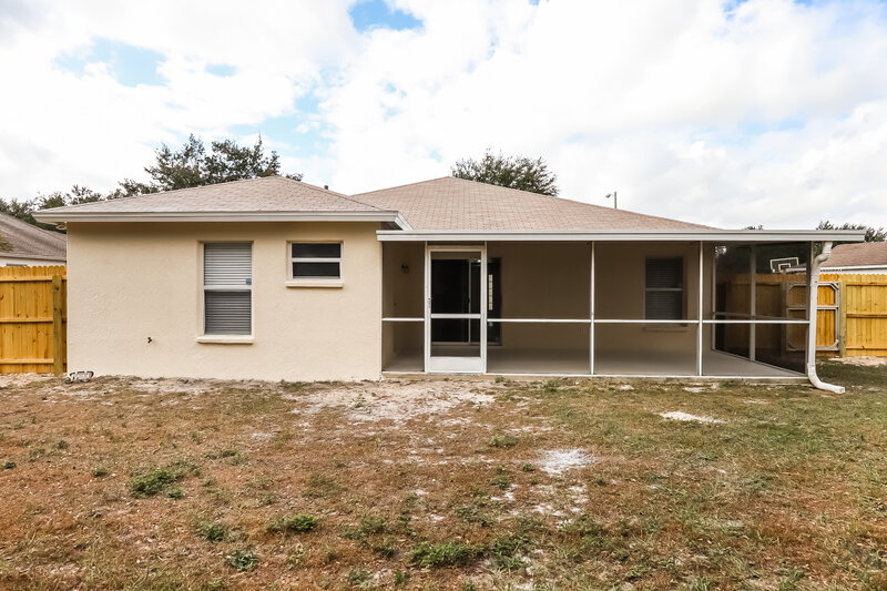 2,465/Mo, 10806 Windbury Way Riverview, FL 33569 Rear View