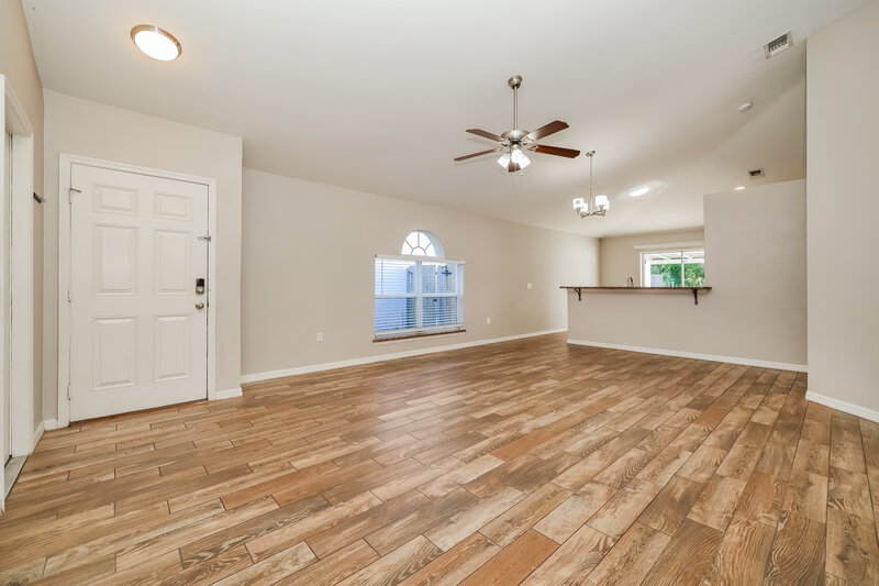 2,265/Mo, 13719 Gentle Woods Avenue Riverview, FL 33569 Dining Room View