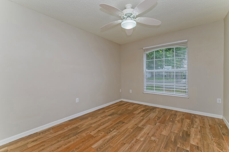 2,185/Mo, 13719 Gentle Woods Avenue Riverview, FL 33569 Bedroom View 3