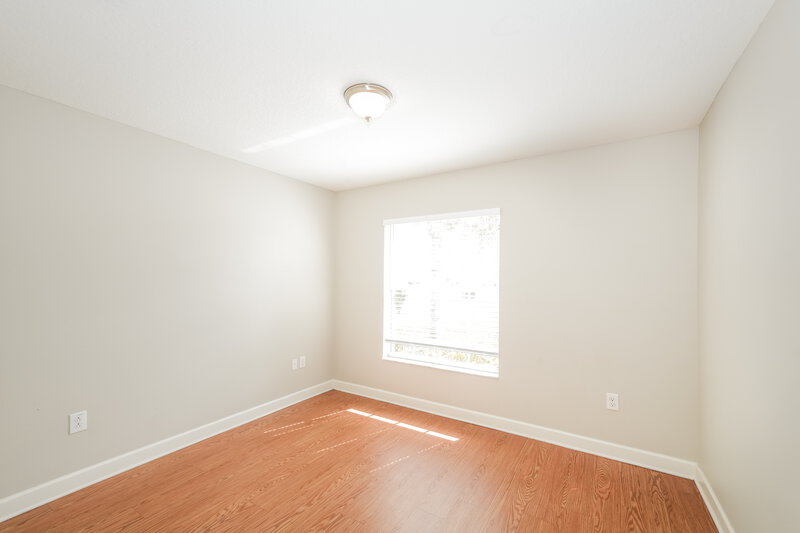 1,880/Mo, 12912 White Bluff Rd Hudson, FL 34669 Bedroom View 2