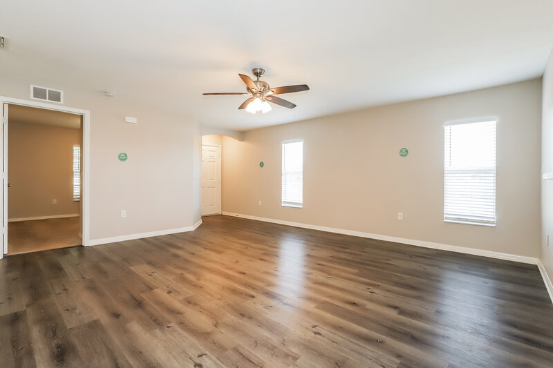 1,985/Mo, 2304 Pleasure Run Drive Ruskin, FL 33570 Living Room View