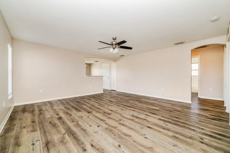 1,970/Mo, 2304 Pleasure Run Drive Ruskin, FL 33570 Misc View 4