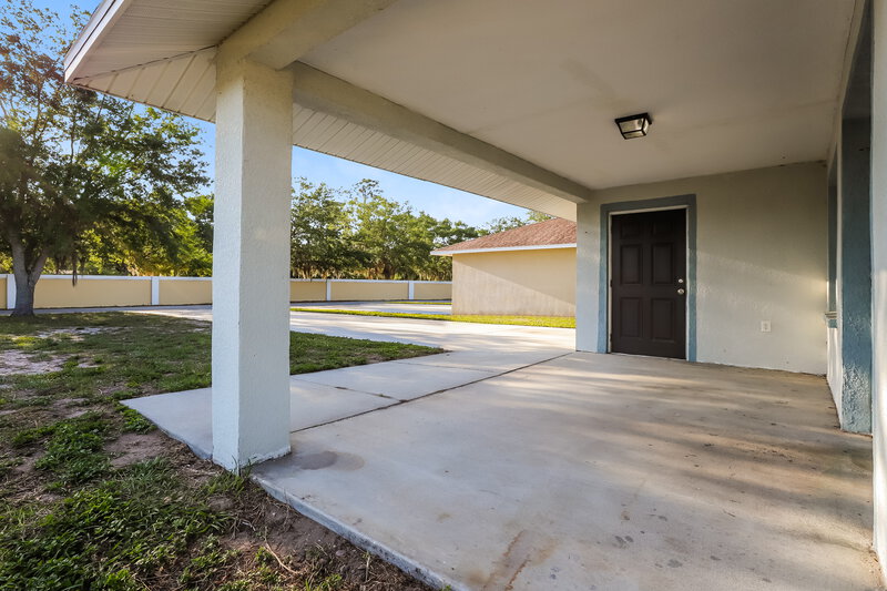 1,985/Mo, 2304 Pleasure Run Drive Ruskin, FL 33570 Covered Patio View
