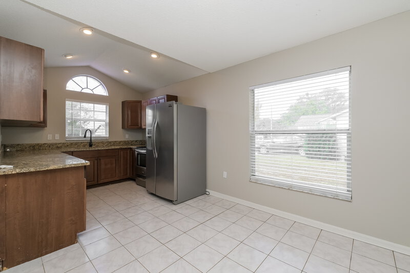 1,995/Mo, 12541 Shadow Ridge Boulevard Hudson, FL 34669 Kitchen View 2