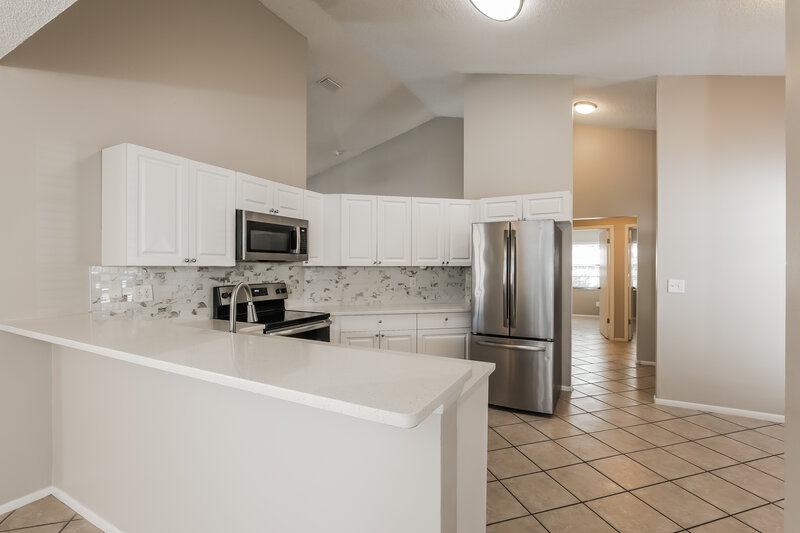 2,405/Mo, 12206 Netherfield Court Riverview, FL 33569 Kitchen View