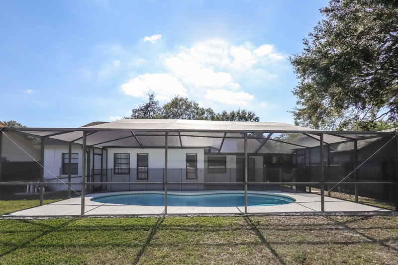 2,400/Mo, 12206 Netherfield Court Riverview, FL 33569 Rear View