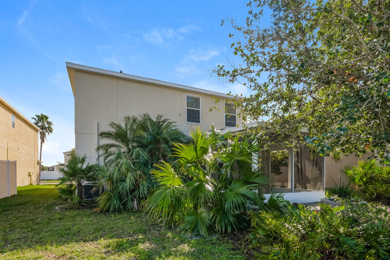 2,100/Mo, 1114 Beech Grove Place Ruskin, FL 33570 Rear View