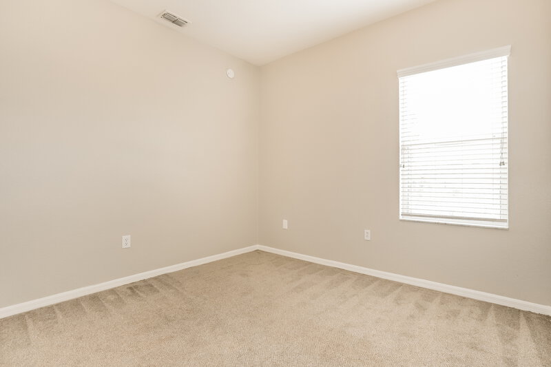 2,205/Mo, 36210 Laguna Hills Circle Zephyrhills, FL 33541 Bedroom View