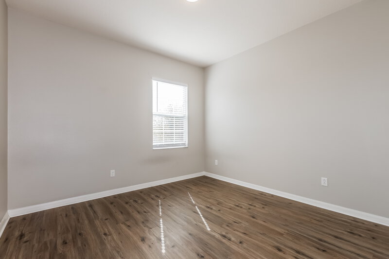 2,465/Mo, 720 Parker Den Drive Ruskin, FL 33570 Bedroom View 2