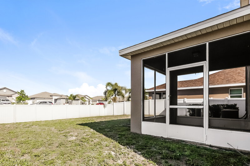 2,465/Mo, 720 Parker Den Drive Ruskin, FL 33570 Rear View 2
