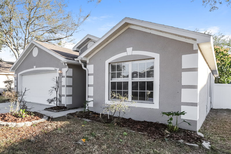 2,130/Mo, 9421 Cypress Harbor Drive Gibsonton, FL 33534 Front View