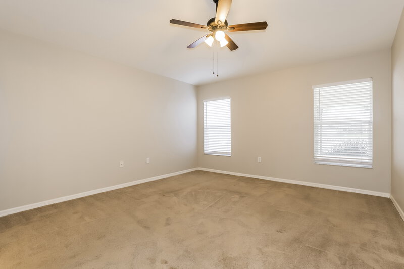 2,130/Mo, 9421 Cypress Harbor Drive Gibsonton, FL 33534 Main Bedroom View