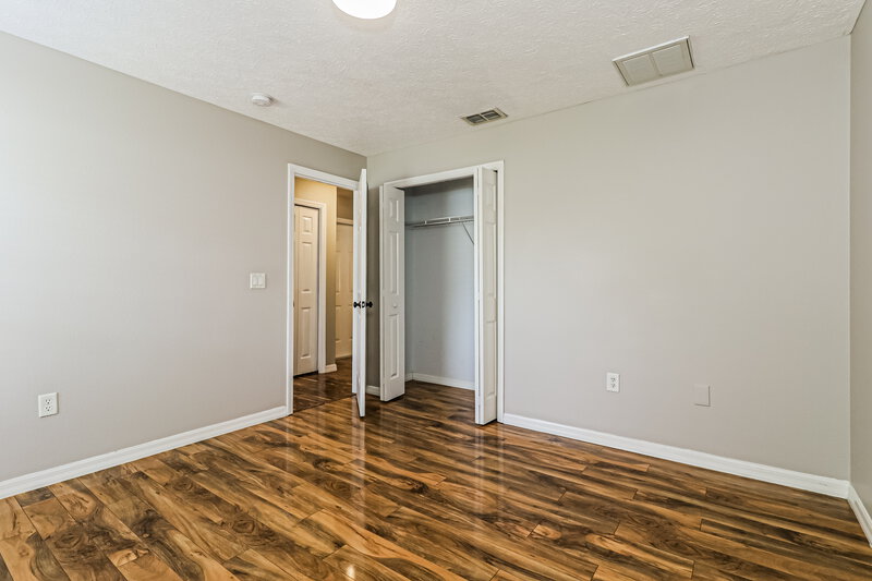 2,080/Mo, 11635 Leda Ln New Port Richey, FL 34654 Bedroom View 4