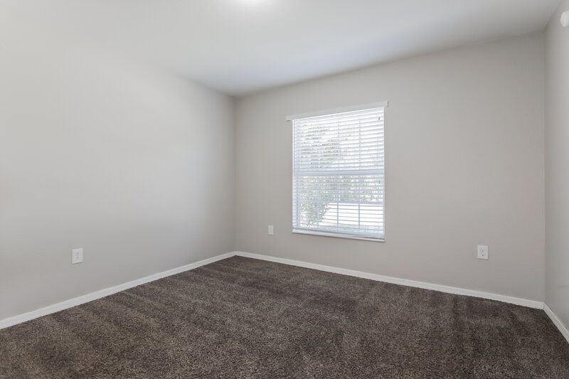 1,820/Mo, 5201 Belmont Park Way Mulberry, FL 33860 Bedroom View 2