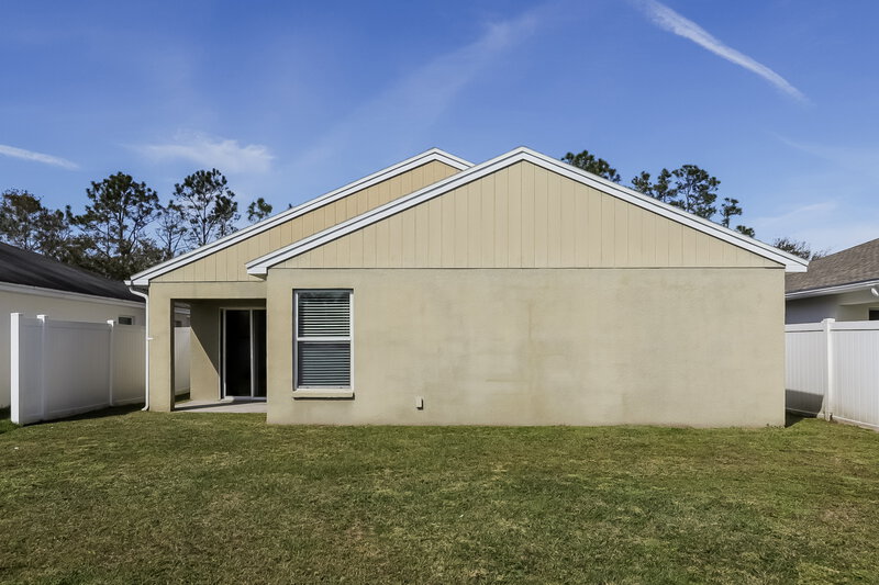 1,820/Mo, 5201 Belmont Park Way Mulberry, FL 33860 Rear View 2