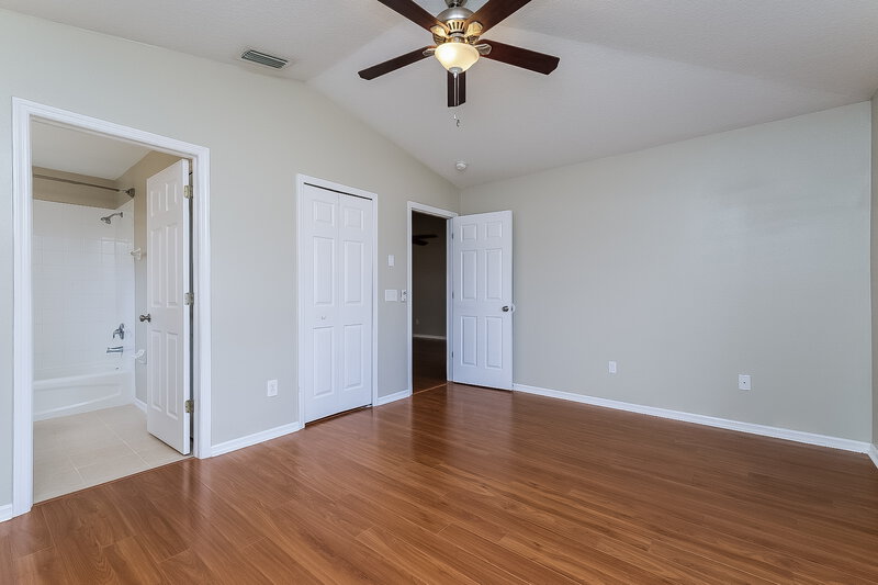1,990/Mo, 13334 Prestwick Drive Riverview, FL 33579 Bedroom View 3