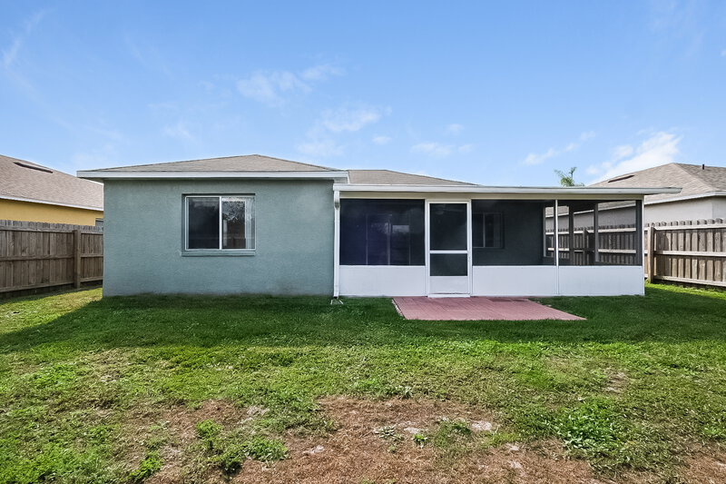 1,990/Mo, 13334 Prestwick Drive Riverview, FL 33579 Rear View