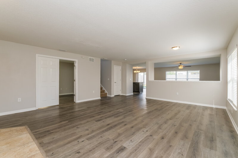 2,340/Mo, 9304 Wellstone Drive Land O Lakes, FL 34638 Living Room View 2