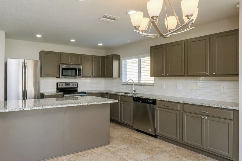 2,340/Mo, 9304 Wellstone Drive Land O Lakes, FL 34638 Kitchen View 2