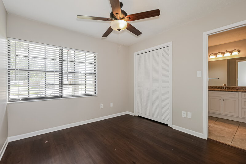 2,240/Mo, 3819 Cloverhill Court Brandon, FL 33511 Bedroom View