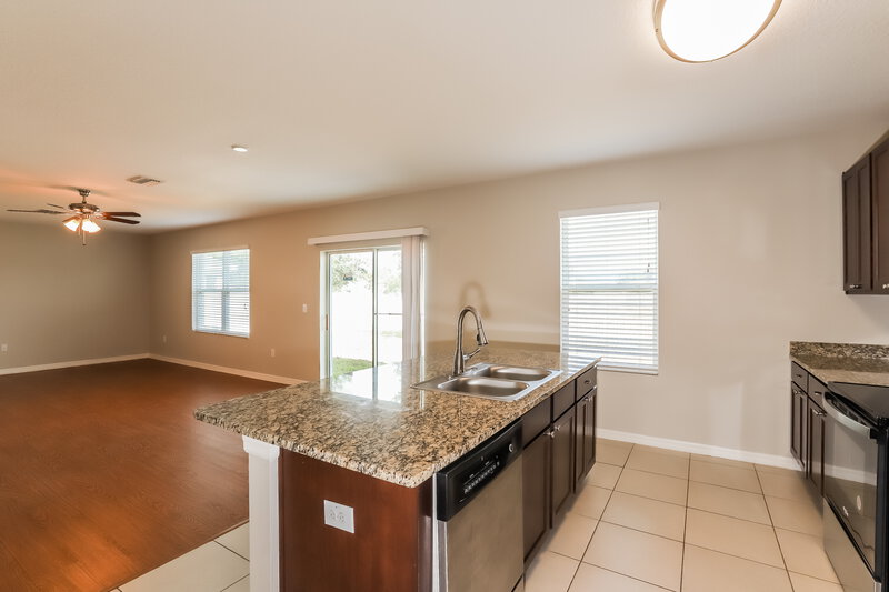 3,680/Mo, 4011 Bramblewood Loop Spring Hill, FL 34609 Kitchen View 2
