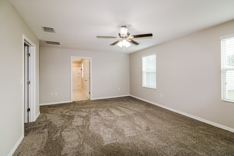 2,240/Mo, 4011 Bramblewood Loop Spring Hill, FL 34609 Main Bedroom View 2
