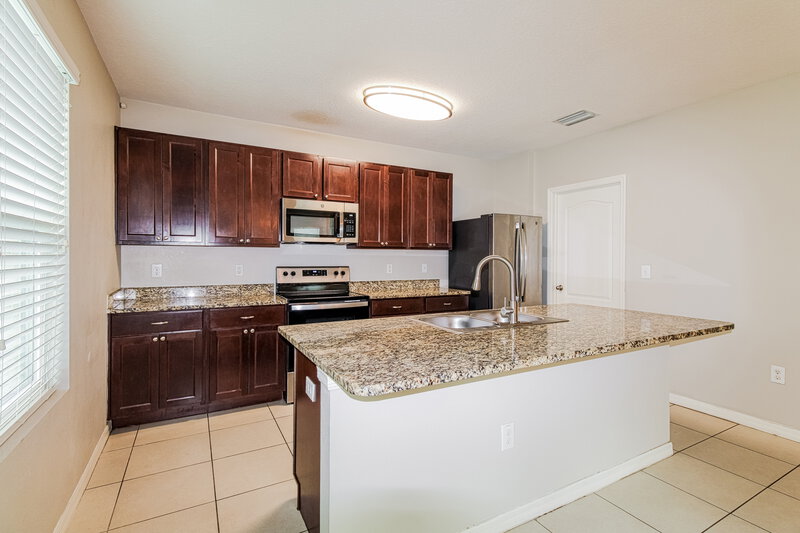 2,240/Mo, 4011 Bramblewood Loop Spring Hill, FL 34609 No Caption View 2