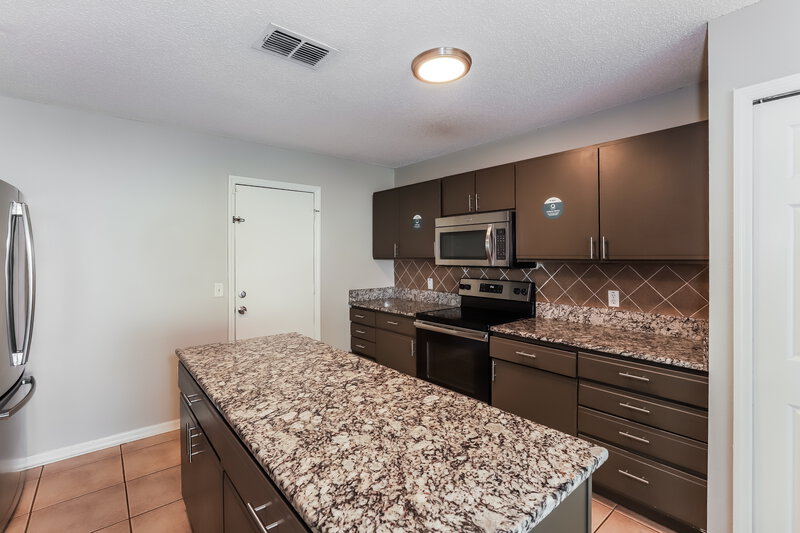 2,175/Mo, 3209 Anne Jolley Court Land O Lakes, FL 34639 Kitchen View 2