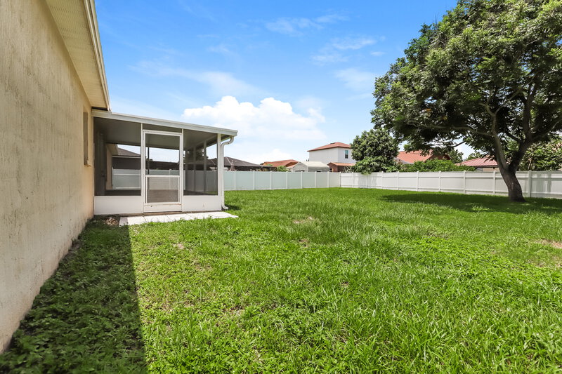 2,115/Mo, 4144 Baywater Place Lakeland, FL 33812 Rear View 2