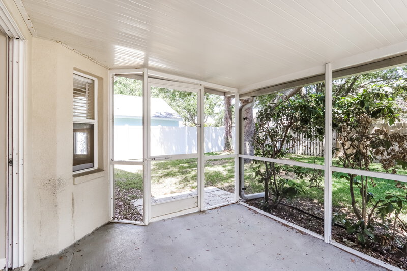 2,480/Mo, 8613 Hawbuck Street Trinity, FL 34655 Sun Room View