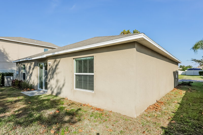 1,830/Mo, 127 Cascade Bend Drive Ruskin, FL 33570 Rear View