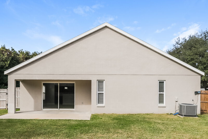 2,175/Mo, 29006 Old Marsh End Wesley Chapel, FL 33543 Rear View