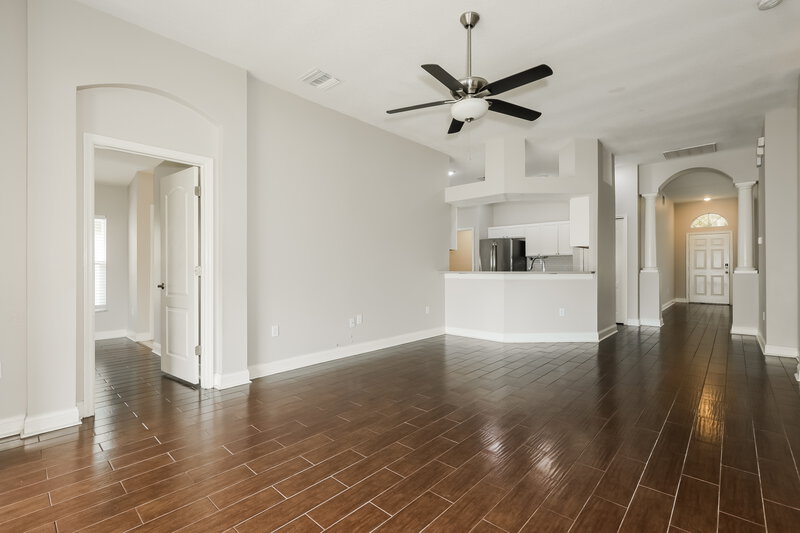 2,480/Mo, 10124 Coldwater Loop Land O Lakes, FL 34638 Family Room View 2