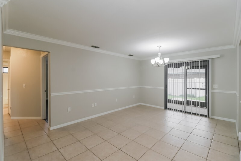 2,055/Mo, 454 Louis Edward Court Lakeland, FL 33809 Dining Room View