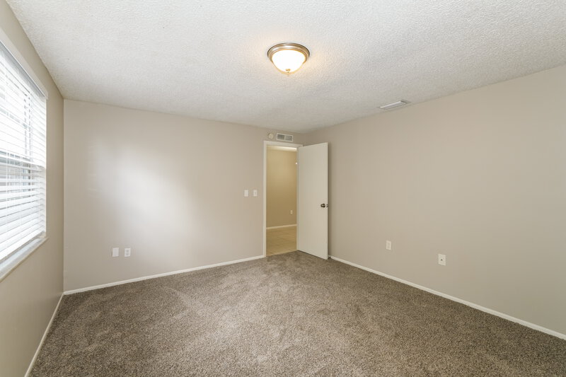 1,655/Mo, 12053 Shadow Ridge Boulevard Hudson, FL 34669 Main Bedroom View