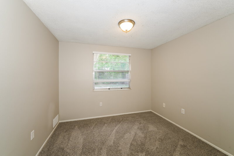 1,655/Mo, 12053 Shadow Ridge Boulevard Hudson, FL 34669 Bedroom View 2
