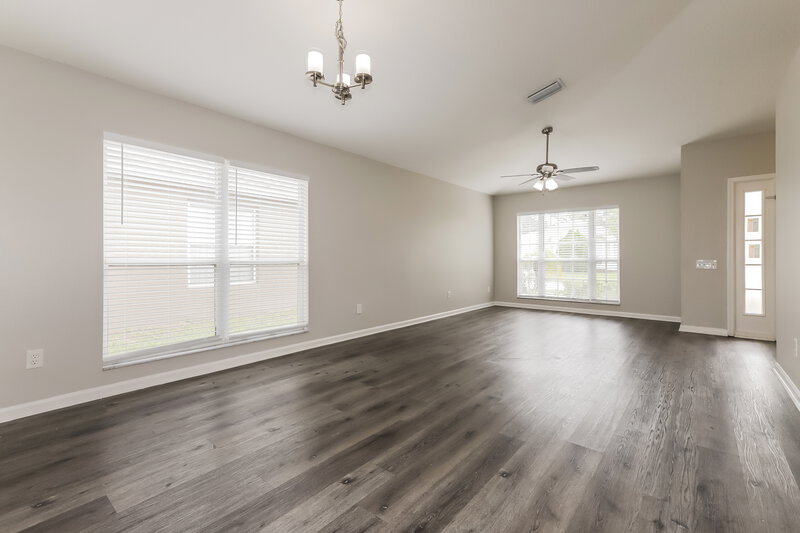 4,060/Mo, 10422 Paragon Place Riverview, FL 33578 Living Room View