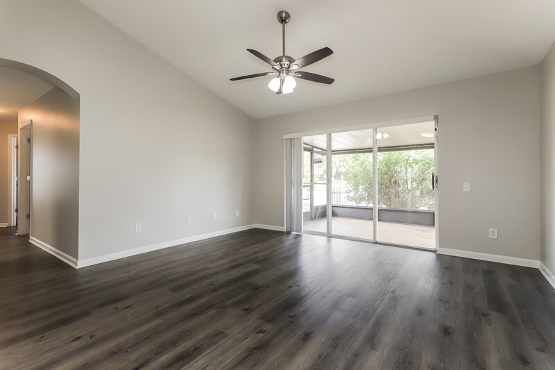 4,060/Mo, 10422 Paragon Place Riverview, FL 33578 Family Room View