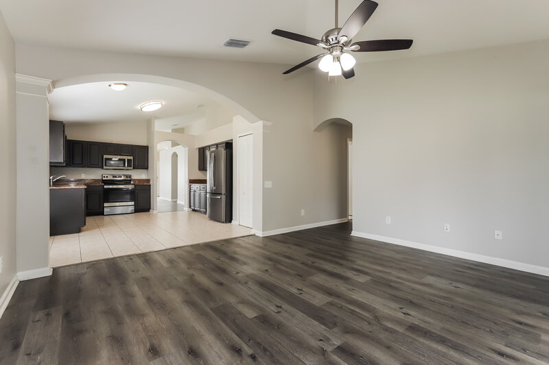 4,060/Mo, 10422 Paragon Place Riverview, FL 33578 Family Room View 2